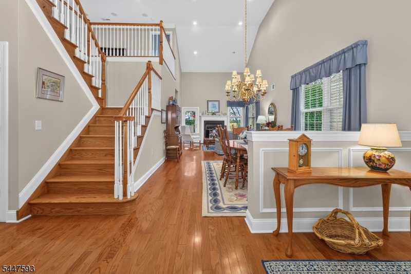 87 Saratoga Court Franklin NJ 08873