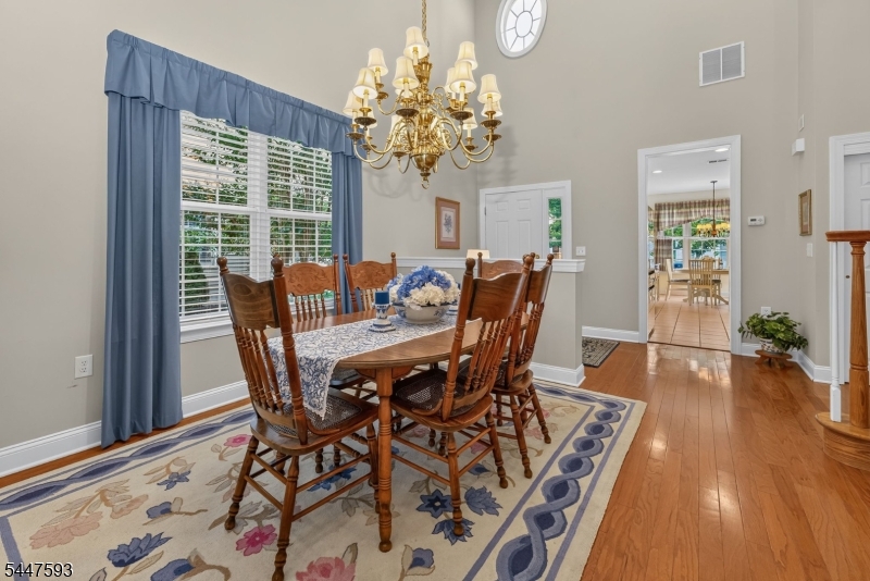 87 Saratoga Court Franklin NJ 08873