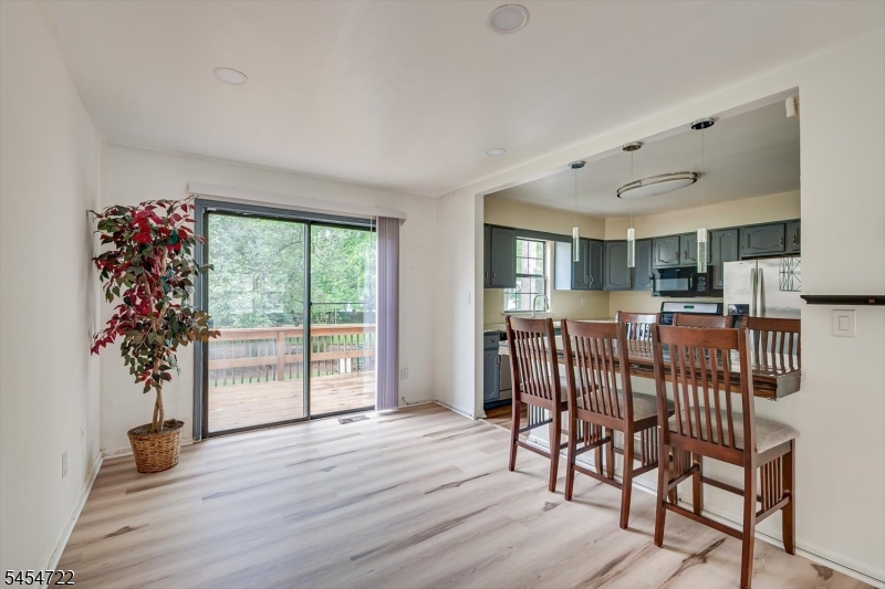 503 Timber Oaks Road Edison NJ 08820