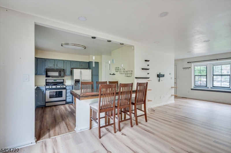 503 Timber Oaks Road Edison NJ 08820