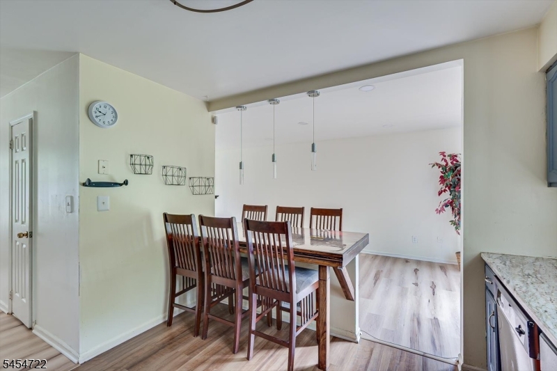 503 Timber Oaks Road Edison NJ 08820