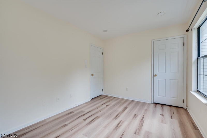 503 Timber Oaks Road Edison NJ 08820