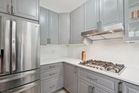 10 Crestmont Road, 1a Montclair NJ 07042