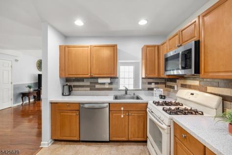123 Chariot Court Piscataway NJ 08854