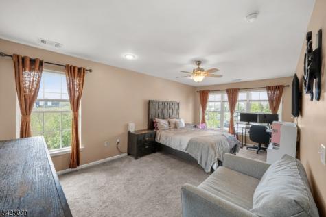 123 Chariot Court Piscataway NJ 08854