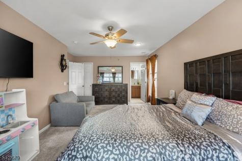 123 Chariot Court Piscataway NJ 08854