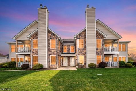 123 Chariot Court Piscataway NJ 08854