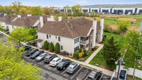 123 Chariot Court Piscataway NJ 08854
