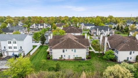123 Chariot Court Piscataway NJ 08854