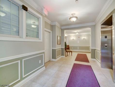 9 Zachary Way Mount Arlington NJ 07856