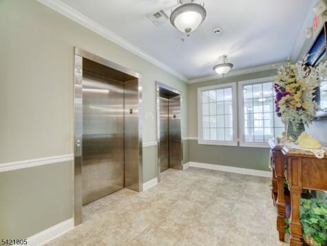 9 Zachary Way Mount Arlington NJ 07856