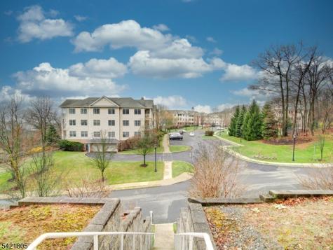 9 Zachary Way Mount Arlington NJ 07856