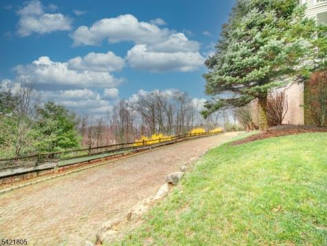 9 Zachary Way Mount Arlington NJ 07856