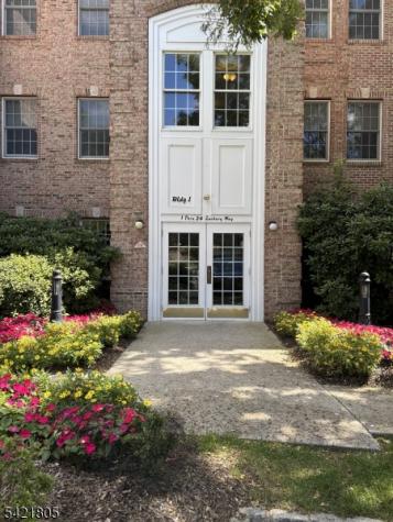 9 Zachary Way Mount Arlington NJ 07856
