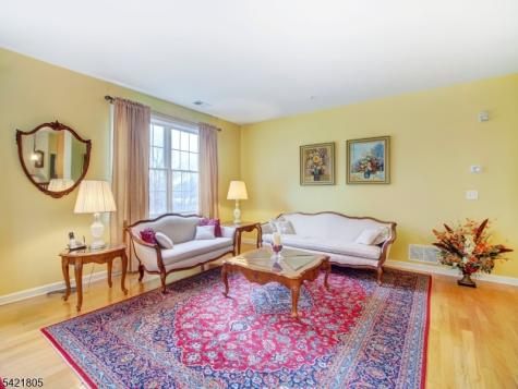 9 Zachary Way Mount Arlington NJ 07856