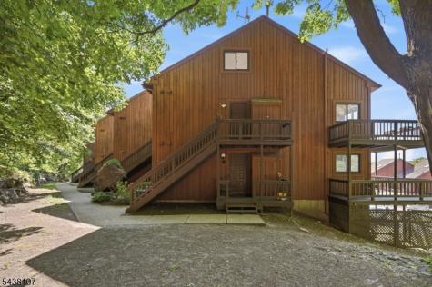6 Brandywine Court Vernon NJ 07462