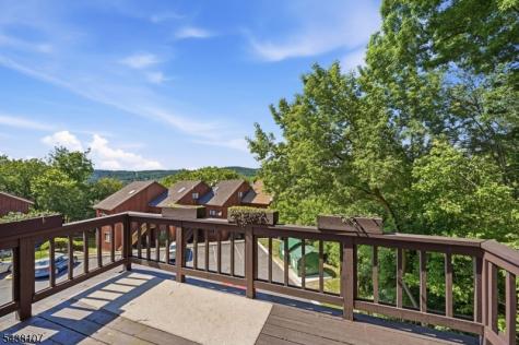 6 Brandywine Court Vernon NJ 07462
