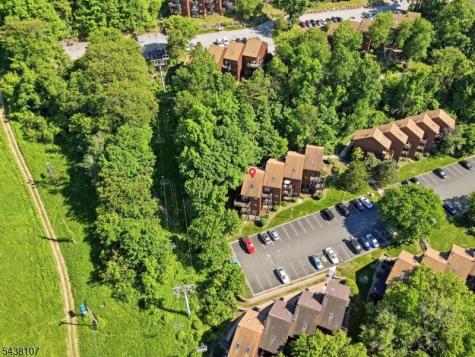 6 Brandywine Court Vernon NJ 07462