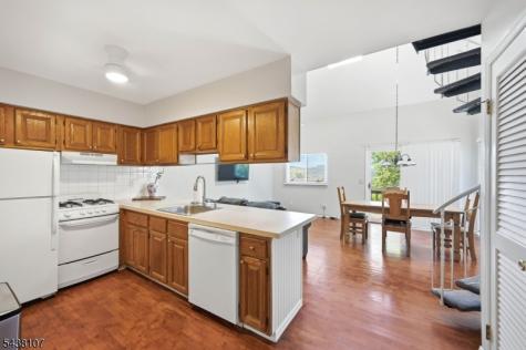 6 Brandywine Court Vernon NJ 07462