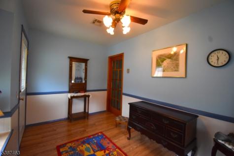 6 B Ardmore Street Manchester NJ 08759