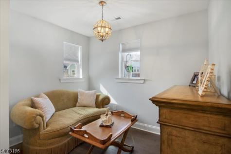 10 Albie Drive Mountain Lakes NJ 07046