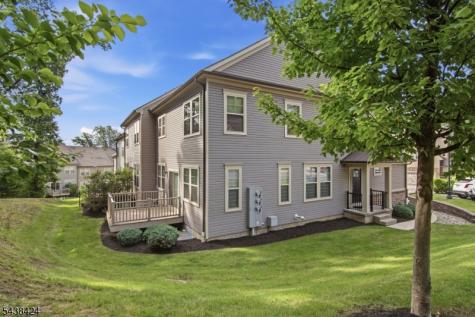 10 Albie Drive Mountain Lakes NJ 07046