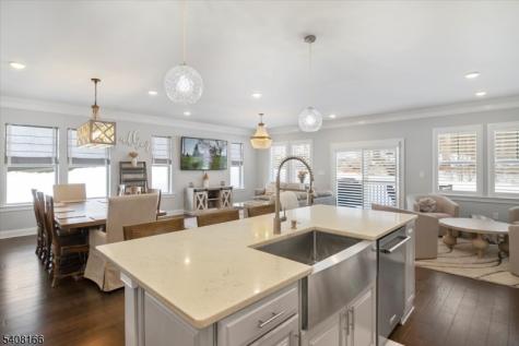 10 Albie Drive Mountain Lakes NJ 07046