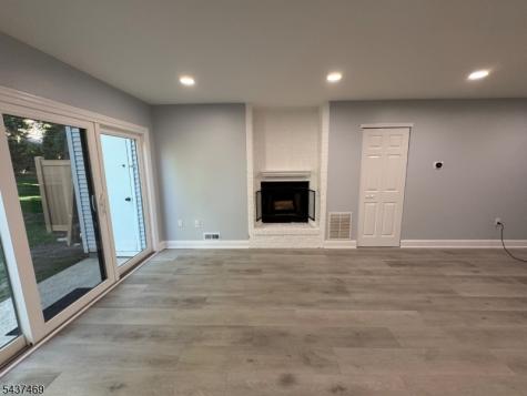 8 Tracy Court Franklin NJ 08823