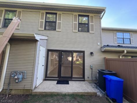 8 Tracy Court Franklin NJ 08823