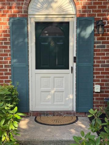 8 Tracy Court Franklin NJ 08823