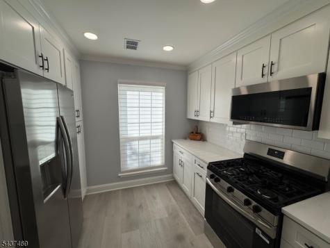 8 Tracy Court Franklin NJ 08823