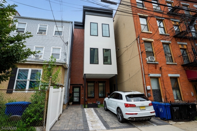 20 Westervelt Place Jersey City NJ 07304