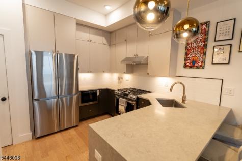 20 Westervelt Place Jersey City NJ 07304