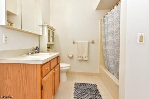 5420 Richmond Road West Milford NJ 07480