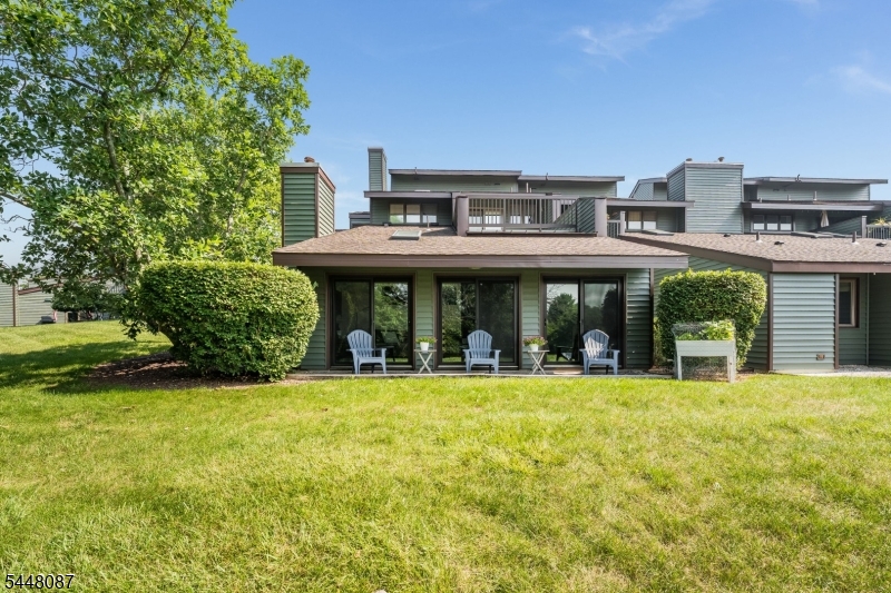 23 Highland Circle Clinton NJ 08801