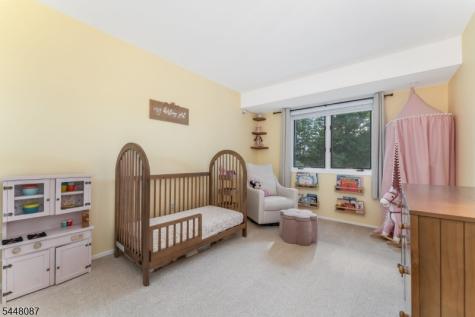 23 Highland Circle Clinton NJ 08801