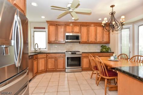 227 Westervelt Lane Mahwah NJ 07430