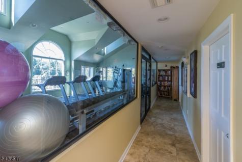 227 Westervelt Lane Mahwah NJ 07430