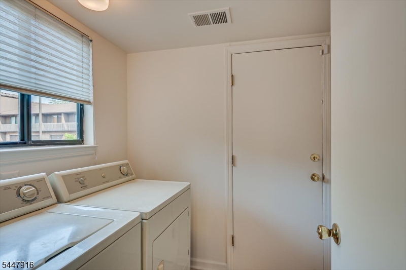 117 Kingsberry Drive Franklin NJ 08873
