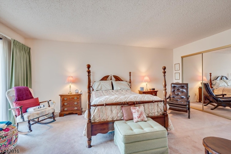 117 Kingsberry Drive Franklin NJ 08873
