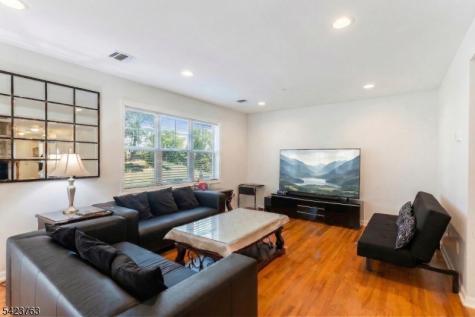 30 Mountain Avenue Paterson NJ 07501