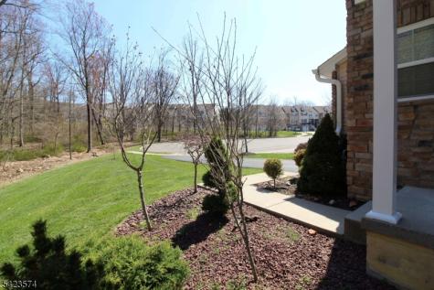 9 Pembrook Lane Mount Olive NJ 07828