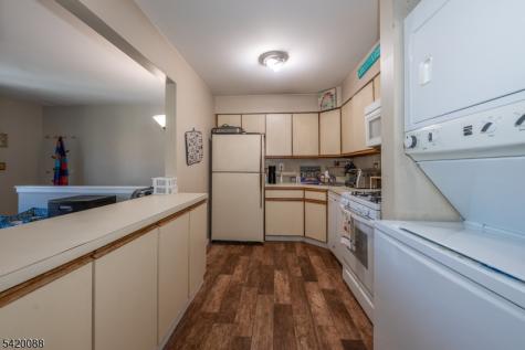 51 Sunrise Drive Hanover NJ 07981