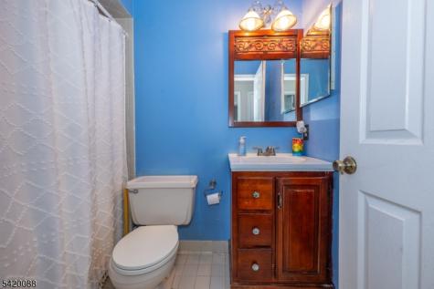 51 Sunrise Drive Hanover NJ 07981