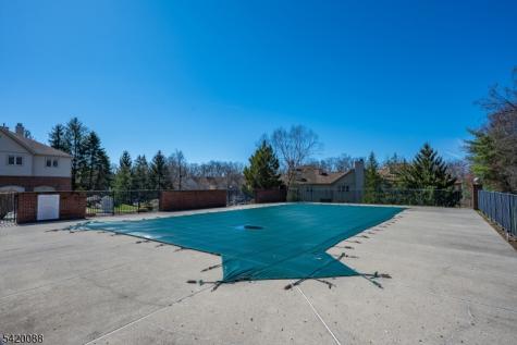 51 Sunrise Drive Hanover NJ 07981