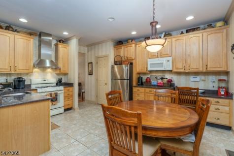 59 Spring Hill Circle Wayne NJ 07470