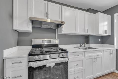 208 Anderson Street Hackensack NJ 07601