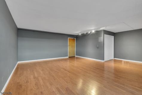 208 Anderson Street Hackensack NJ 07601