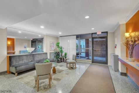 208 Anderson Street Hackensack NJ 07601