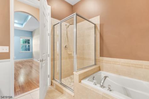 579 Edward Street Lopatcong NJ 08865